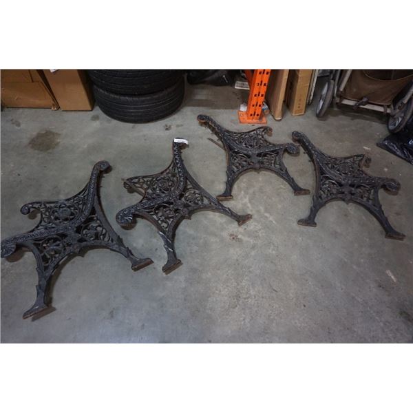 4 CAST IRON BENCH SIDES/FEET