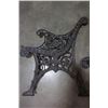 Image 2 : 4 CAST IRON BENCH SIDES/FEET