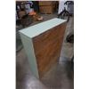 Image 3 : 30" X 24" PAINTED CABINET