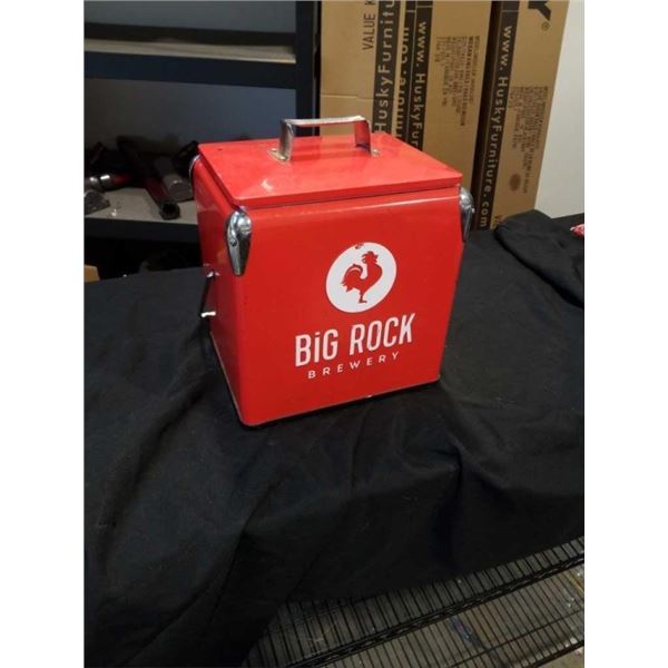 METAL BIG ROCK BREWERY COOLER