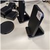 Image 2 : 3 AS NEW WIRELESS MOBILE PHONE CHARGING DOCKS