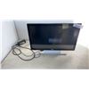 Image 2 : DELL 2240 Tb 22" MONITOR WORKING WITH CORD