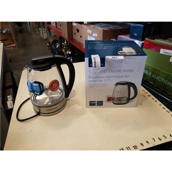 2 INSIGNIA 1.7L ELECTRIC KETTLES - TESTED WORKING