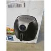 Image 2 : AS NEW INSIGNIA 5L DIGITAL CONTROL  AIR FRYER