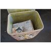 Image 3 : WICKER HAMPER WITH CURTAIN, BLANKET