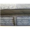 Image 4 : KINGSIZE SEALY POSTERPEDIC PERFORMANCE MATTRESS