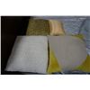 Image 2 : 4 DESIGNER THROW PILLOWS AND SAFAVIEH THROW BLANKET 50 X 70 INCH