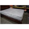 Image 2 : QUEEN SIZE SEALY POSTUREPEDIC TIGHT TOP MATTRESS