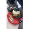 Image 4 : HOMELITE MIGHTY LITE 26BV GAS BLOWER WORKING