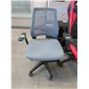 Image 1 : Grey Mesh Back Task Chair with Fabric Seat