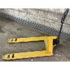Image 1 : PALLET TRUCK - 2.5 TON
