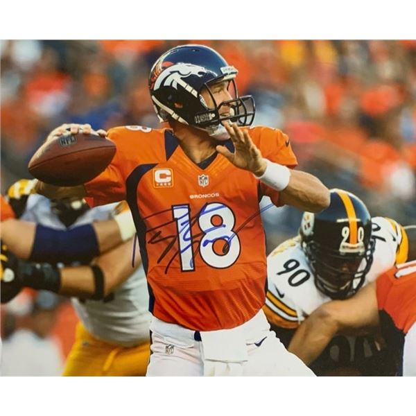 Peyton Manning Signed Denver Broncos:Photograph