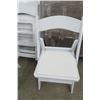 Image 3 : 40-White Folding Chairs - 40 X $