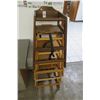 Image 1 : 4-Oak High Chairs - 4 X $