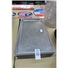 Image 1 : 14-Full x 1" Insert Pans - 14 X $