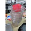 Image 1 : 7-12 Qt. Measuring Bins - 7 X $
