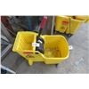 Image 1 : Mop Bucket