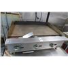 Image 1 : Atosa 3' Gas Flat Grill