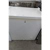 Image 1 : White 28" Chest Freezer 15°