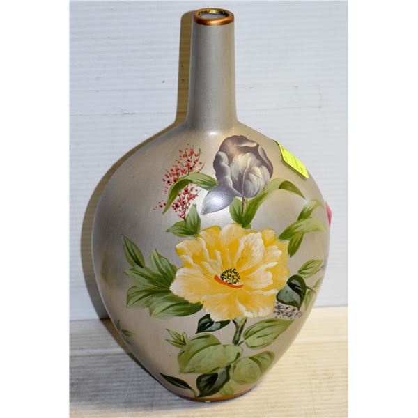 12 INCH HAND PAINTED CHINESE VASE