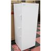 Image 1 : NEW INSIGNIA 7 CUBIC FT UPRIGHT FREEZER