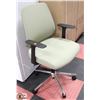 Image 1 : NEW HYDRAULIC LIFT OFFICE CHAIR