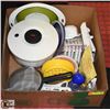 Image 1 : BOX WITH KITCHEN ACCESSORIES INCL. MANDOLIN