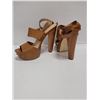 Image 1 : BROWN ANKLE WRAP CHUNKY HEEL SHOE - SIZE 9
