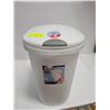 Image 1 : STERILITE 7.3 GALLON ULTRA CLIC TOP WASTE BASKET