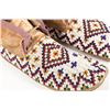Image 2 : Plains Beaded Man's Moccasins, 11" long