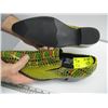 Image 2 : PAIR OF SIZE 43 COLORFUL SNAKE LOOK SHOES