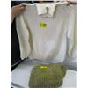 Image 2 : 2 HEAVY SWEATERS