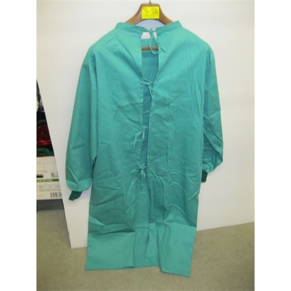 GREEN MEDICAL NO BACK SHIRT