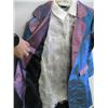 Image 2 : LONG SHIMMERING BLUE & PINK JACKET & A FEATHER LOOK SHIRT