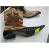 Image 2 : PAIR OF SIZE 42 METAL TOE CAPPED BOOTS