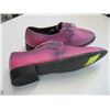 Image 2 : PAIR OF SIZE 44 PINK SHOES