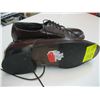 Image 2 : PAIR OF SIZE 9 BROWN SHOES