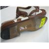 Image 2 : PAIR OF SIZE 8.5 WHITE & BROWN SHOES