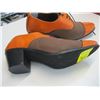 Image 2 : PAIR OF SIZE 42 ORANGE & BROWN SHOES