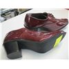 Image 2 : PAIR OF SIZE 43 MAROON SHOES
