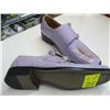 Image 2 : PAIR OF SIZE 8.5 MAUVE SHOES WITH ALLIGATOR HEADS