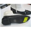 Image 2 : PAIR OF SIZE 8/9 BLACK & WHITE SHOES