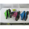 Image 2 : BIN OF SIZE 42 BLUE, PINK & GREEN SHOES