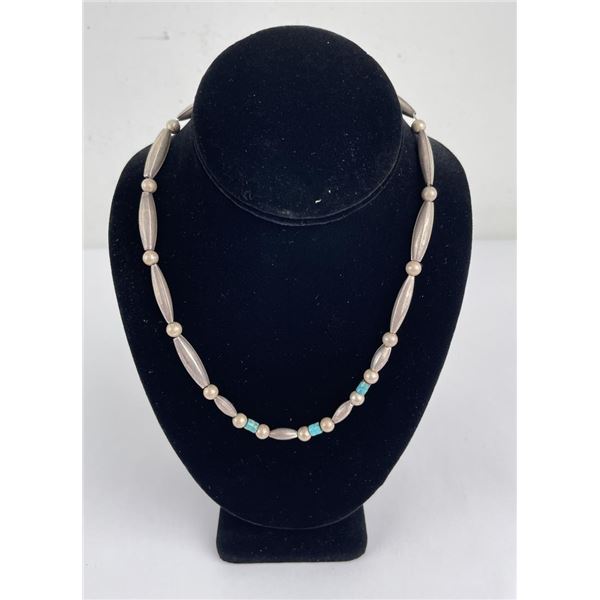 Navajo Sterling Silver Bench Bead Necklace