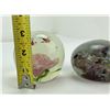 Image 15 : Group of 4 Art Glass Paperweights