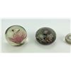 Image 5 : Group of 4 Art Glass Paperweights
