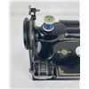 Image 8 : Singer Model 221 Featherweight Sewing Machine
