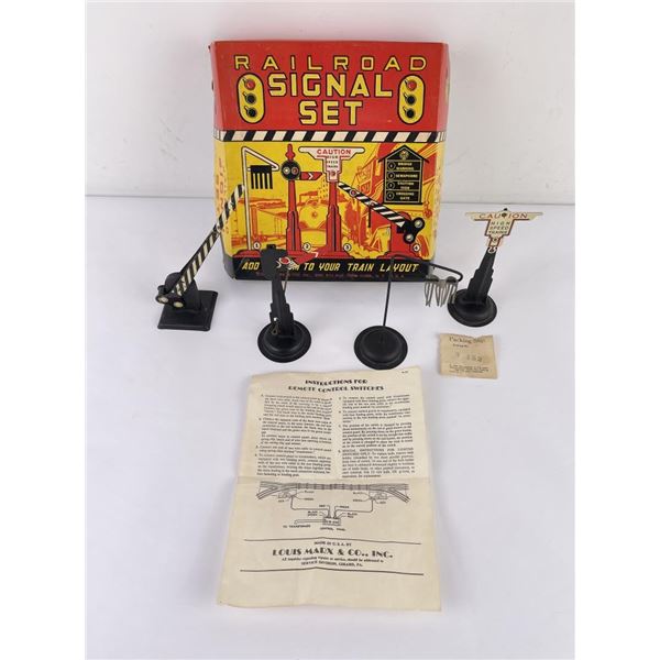 Marx Railroad Train Toy Signal Set in Box