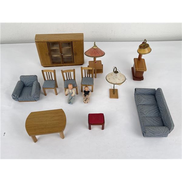 Vintage Dollhouse Furniture