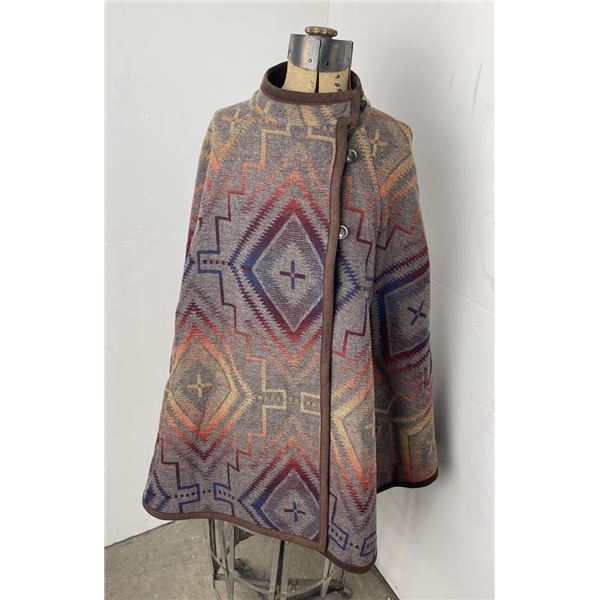 Pendleton Wool Ladies Button Poncho